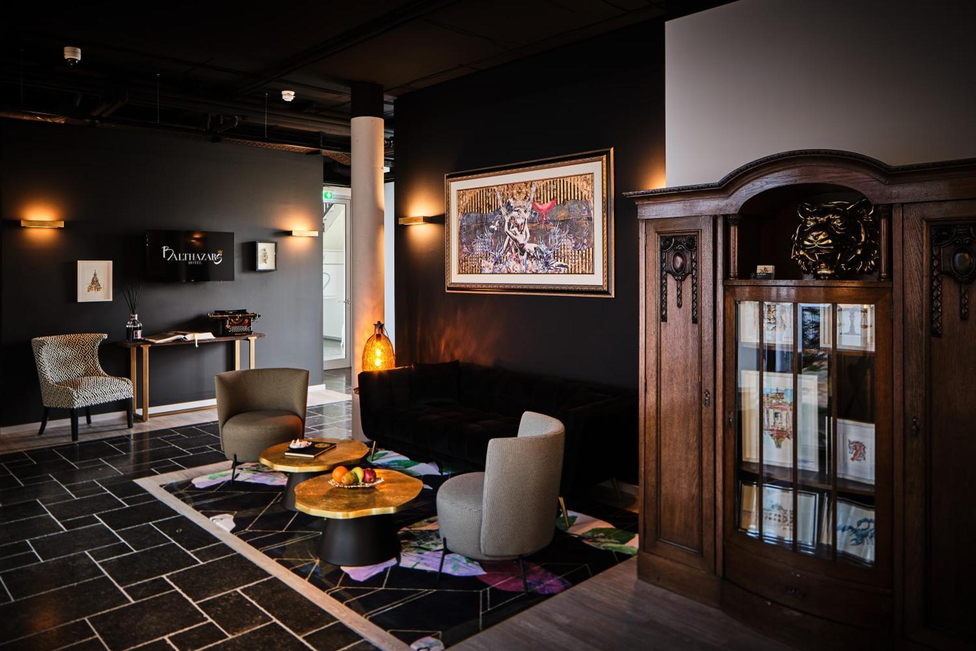 Hotel Balthazars Seligenstadt Bagian luar foto